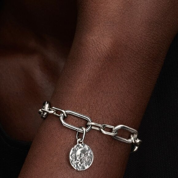 Pandora Skull Medallion Charm|Pendant - Picture 2 of 2